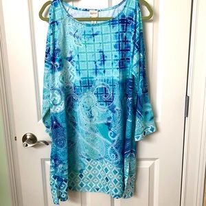 Chico’s Zenergy Cold Shoulder Tunic - EUC